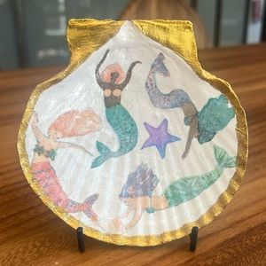 Mermaid party HandmadeDecoupage mermaid motif onorganic natural scallop seashell